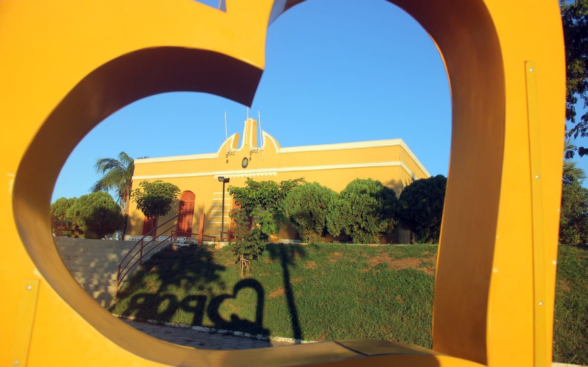 Porto Murtinho divulga seu turismo na maior feira do Chaco Paraguai