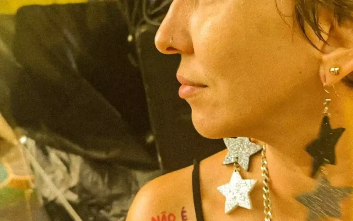 Publicitária compartilha no Voz da Experiência como tomou a decisão de abandonar a bebida alcoólica há 8 meses