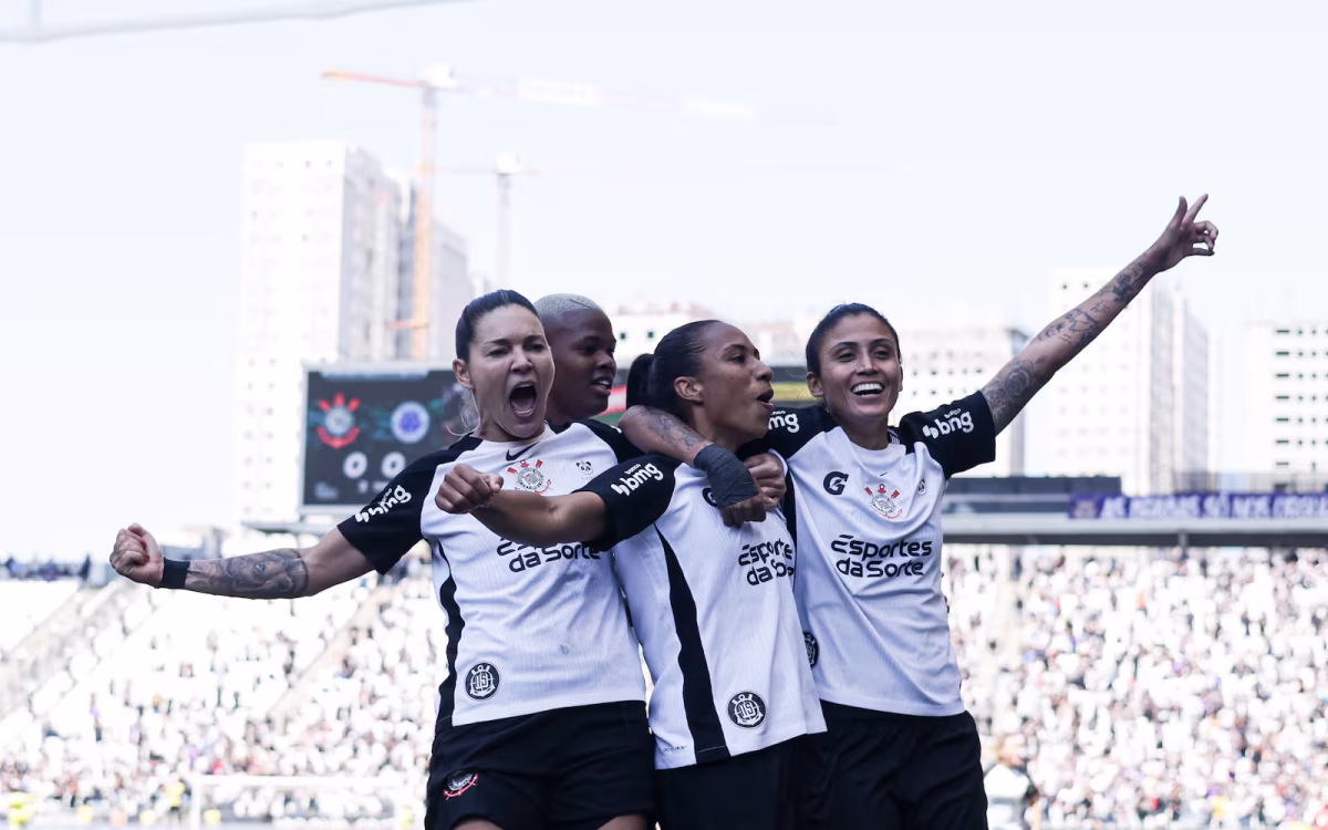 Brabas fazem história: Timão é campeão brasileiro feminino pela sétima vez