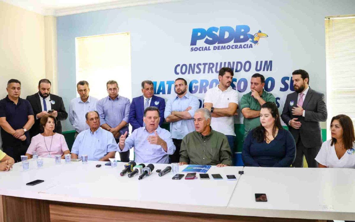 Em reunião com Marconi Perillo, Reinaldo admite que pré-candidato do PSDB é desconhecido em Campo Grande